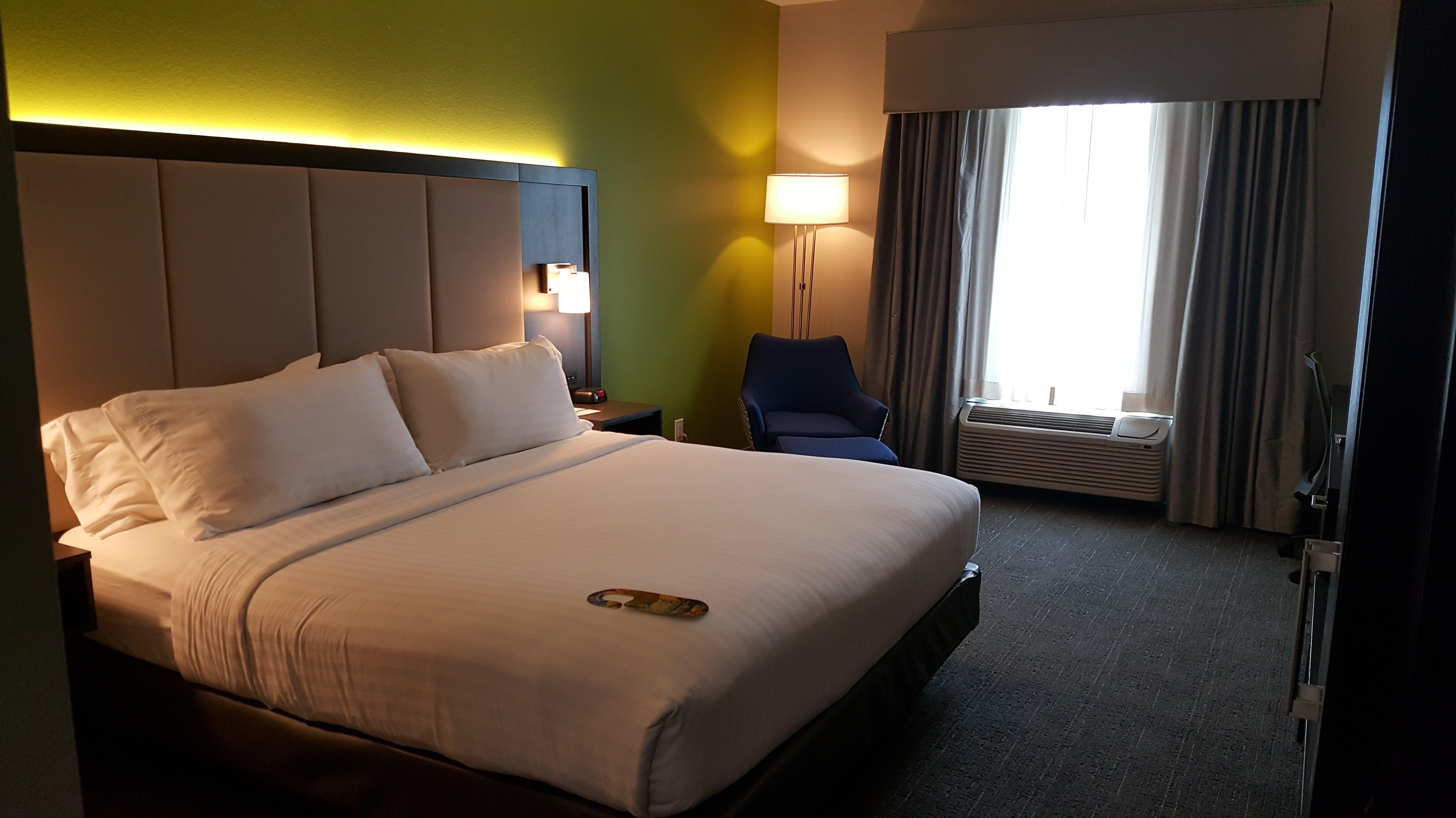 Holiday Inn Express Pearland By Ihg מראה חיצוני תמונה